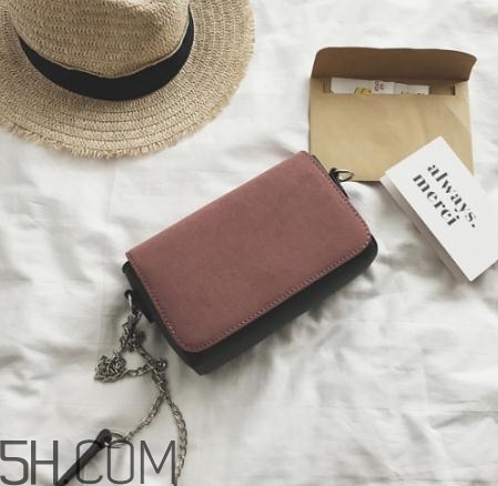 真皮包上的油污怎么去,皮包上沾了油怎么办