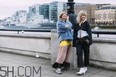 短款皮草适合什么人穿,短款皮草如何搭配