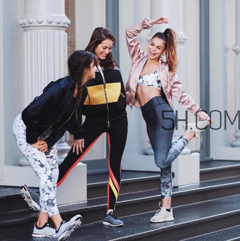 alo yoga中国实体店,alo yoga是什么牌子