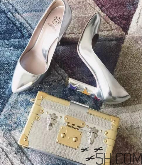 gillian包是什么档次,ochirly包包是什么档次