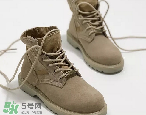 秋天女生穿什么鞋子好看,女生秋天一般穿什么鞋