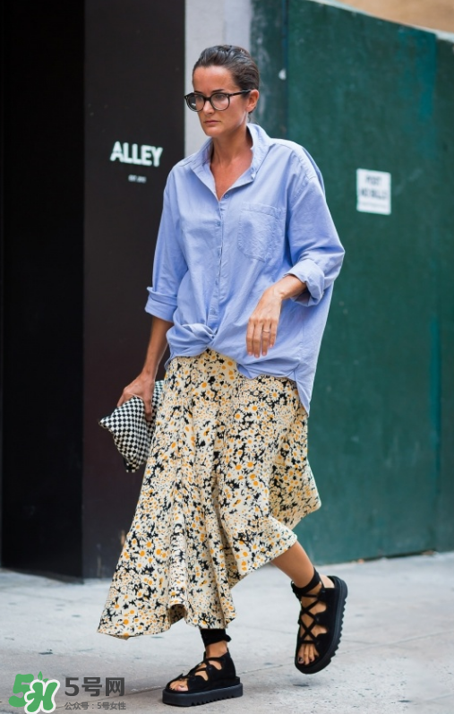 穿搭oversize,oversize t恤搭配