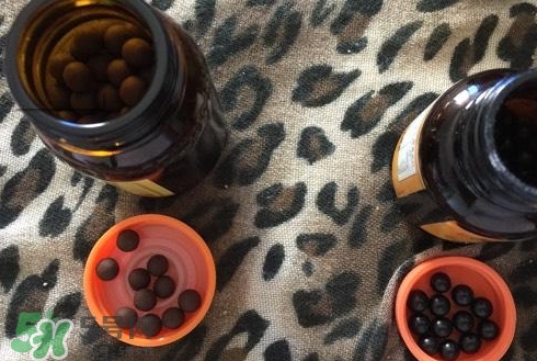 晕车药一次吃多少有效(晕车药一次吃几个)