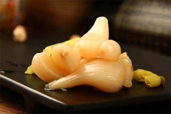 中长发怎么扎好看(中长发怎么扎好看又简单)