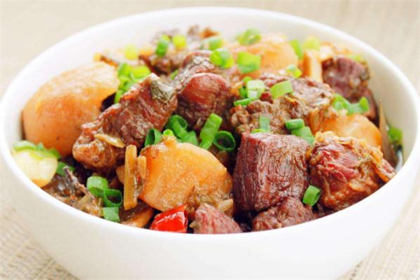 牛腩怎么做好吃(牛腩怎么做好吃牛腩的做法家常菜) 牛腩怎么做好吃(牛腩怎么做好吃牛腩的做法家常菜)