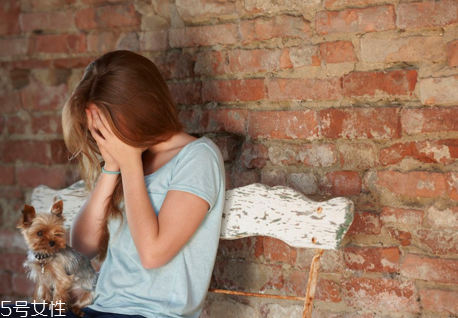 早上起来眼睛肿是什么原因(早上起来眼睛肿是什么原因引起的) 早上起来眼睛肿是什么原因(早上起来眼睛肿是什么原因引起的)