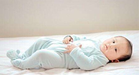 宝宝打疫苗后注意事项(宝宝打疫苗后注意事项?)