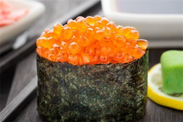 鱼子酱怎么做好吃(鱼子酱怎么做好吃视频)