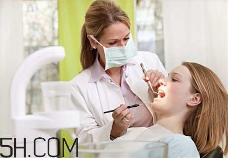 尿频去医院看哪个科,女性尿频去医院挂什么科 尿频去医院看哪个科,女性尿频去医院挂什么科