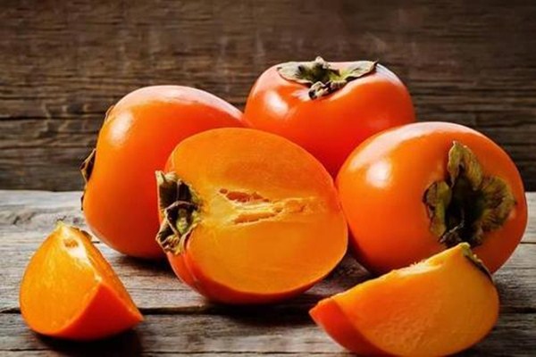 晒干的柿子皮能吃吗(晒干的柿子皮能吃吗)