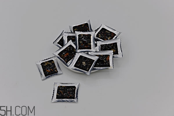 阿胶糕的功效和作用,阿胶糕的功效和作用及食用方法