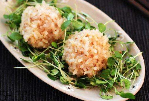 糯米丸子的食材有什么,糯米丸子的食材