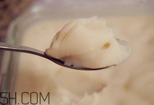 熬猪油要用大火还是小火,熬猪油过火了怎么办 熬猪油要用大火还是小火,熬猪油过火了怎么办