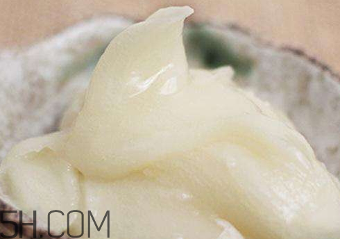 猪油变黄了能吃吗,猪油发黄还能吃吗 猪油变黄了能吃吗,猪油发黄还能吃吗