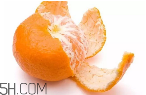 吃橘子皮有什么好处和坏处,桔子皮泡水喝有什么好处
