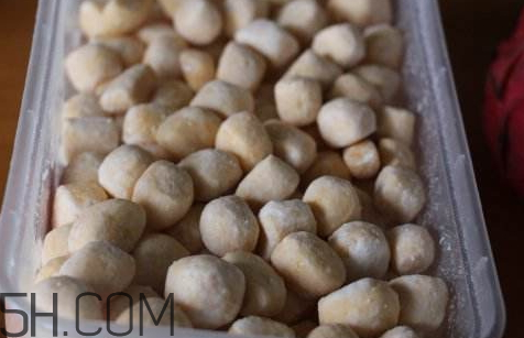 木薯粉太黏了怎么办,为什么木薯粉揉不起来