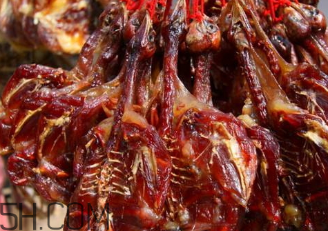 腊鸭长毛了还能吃吗,腊鸭起白毛还能吃吗?