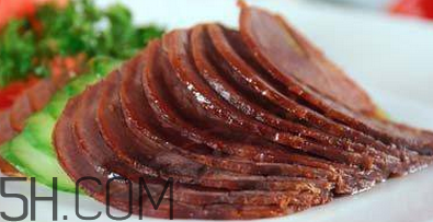 生蚝可以和牛肉一起吃吗,牛肉汤和生蚝可以一起吃吗