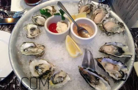 为什么大家喜欢吃生蚝,生蚝为什么好吃 为什么大家喜欢吃生蚝,生蚝为什么好吃
