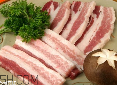 每天摄入多少卡路里不会长胖,吃多少卡路里不会胖