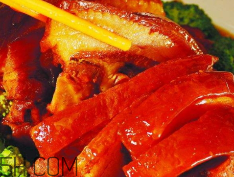 藏香猪养殖前景和利润,藏香猪的养殖前景