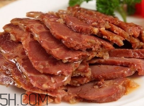 牛肉为什么有臭味,为什么牛肉有股臭味