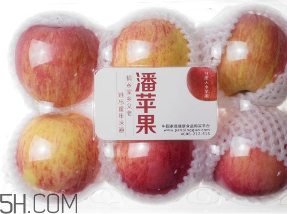 苹果没有打蜡会出现一层白色的吗,苹果没打蜡还刮出白色的东西是什么 苹果没有打蜡会出现一层白色的吗,苹果没打蜡还刮出白色的东西是什么