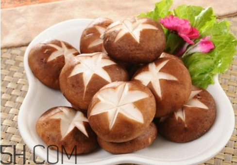 香菇是凉性还是热性的,香菇是凉性还是热性食物 香菇是凉性还是热性的,香菇是凉性还是热性食物