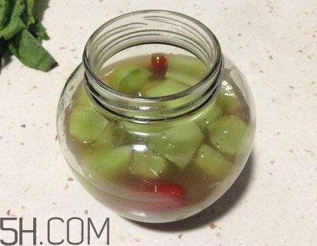 泡菜水的制作方法 家用,泡菜水的制作方法盐和水比例