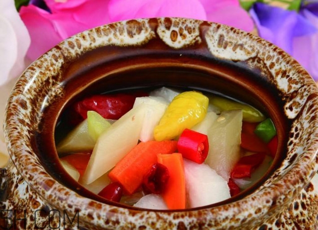 四川泡菜的酸水怎么做,四川泡菜的酸水的做法 四川泡菜的酸水怎么做,四川泡菜的酸水的做法