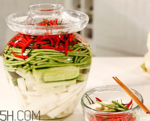 泡菜水发粘液怎么处理,泡菜水起粘液怎么办 泡菜水发粘液怎么处理,泡菜水起粘液怎么办