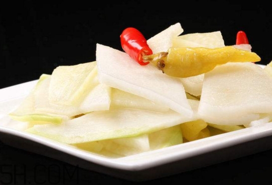 泡萝卜是酸性还是碱性,萝卜是酸性的还是碱性的