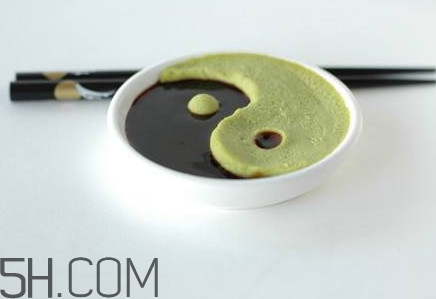 吃六味地黄丸的好处和坏处,吃芥末的好处和坏处