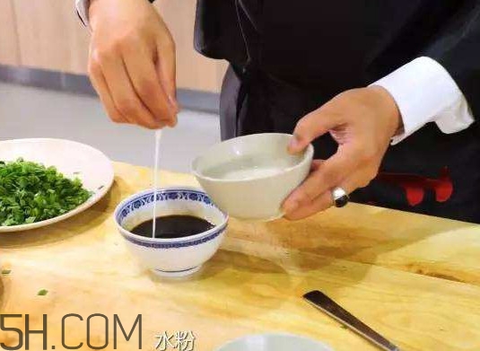 水淀粉和淀粉有什么区别,淀粉和淀粉的区别