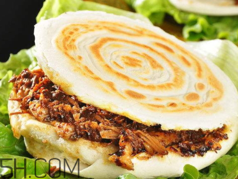 卤水的调味料配比,卤水的调味料及香料