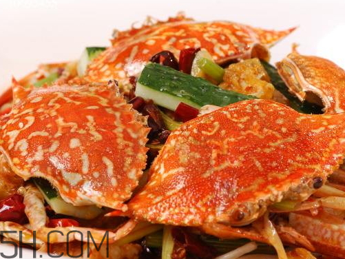 香辣蟹上火吗,吃蟹上火吗