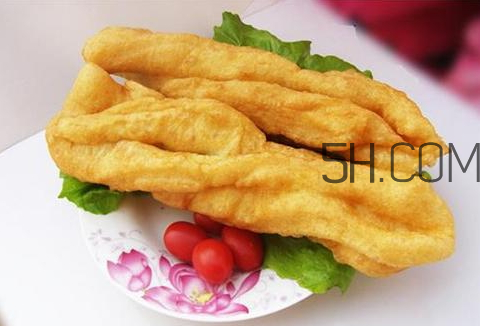 油条放冰箱多久不能吃,油条放冰箱里能放多久