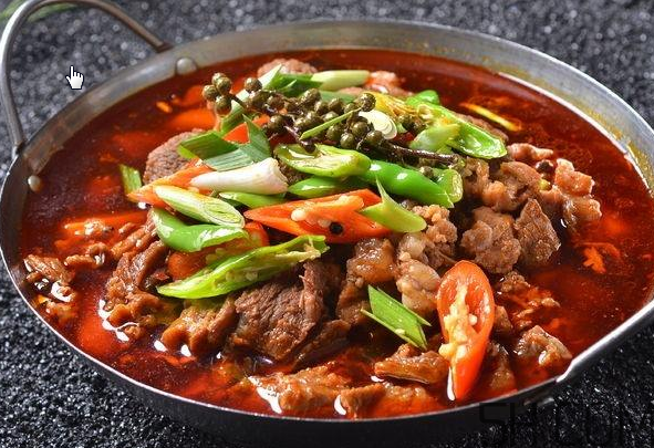 牛腩是牛的什么部位的肉,牛腩是牛的什么部位的肉图片