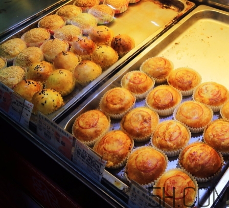 鲍鱼蒸肉饼,鲍鱼月饼是用什么材料做的 鲍鱼蒸肉饼,鲍鱼月饼是用什么材料做的