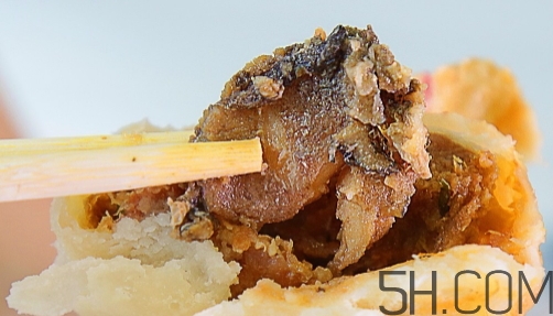 鲍鱼月饼是用什么材料做的,鲍鱼蒸肉饼