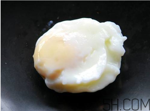 产后吃荷包蛋加红糖的好处,荷包蛋加红糖的好处