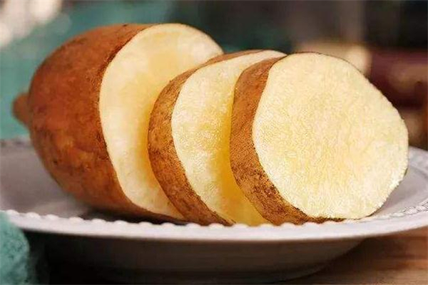 怎么选购奶粉(如何选择优质奶粉)