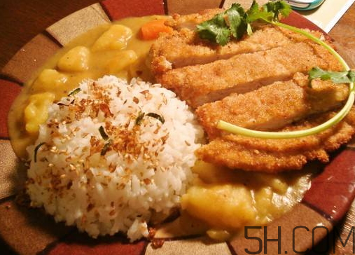 咖喱饭用咖喱粉还是咖喱块,咖喱炒饭用咖喱粉还是咖喱块 咖喱饭用咖喱粉还是咖喱块,咖喱炒饭用咖喱粉还是咖喱块