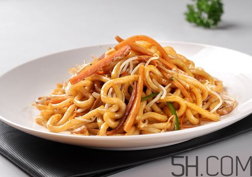 炒面的危害,炒面的危害大还是泡面的危害大? 炒面的危害,炒面的危害大还是泡面的危害大?