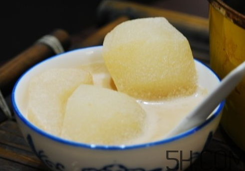 雪梨可以和牛奶榨汁吗,雪梨可以和牛奶一起榨汁吗