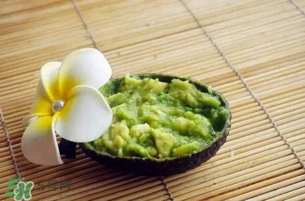 牛油果可以蒸熟吃吗?,牛油果可以蒸熟吃吗 牛油果可以煮熟吃吗