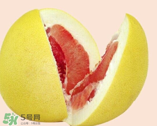 红肉蜜柚和三红蜜柚的区别,红肉蜜柚和红心蜜柚的区别