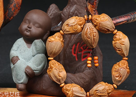 戴橄榄核的好处(戴橄榄核手串的好处)