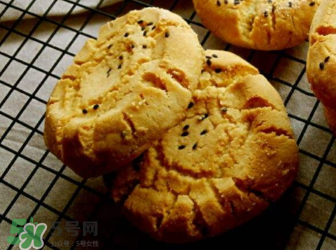 花生油桃酥的做法,花生桃酥的做法