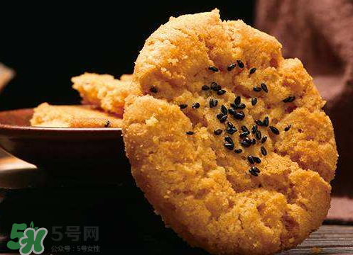 一块桃酥的热量是多少大卡,一块桃酥的热量等于几碗米饭